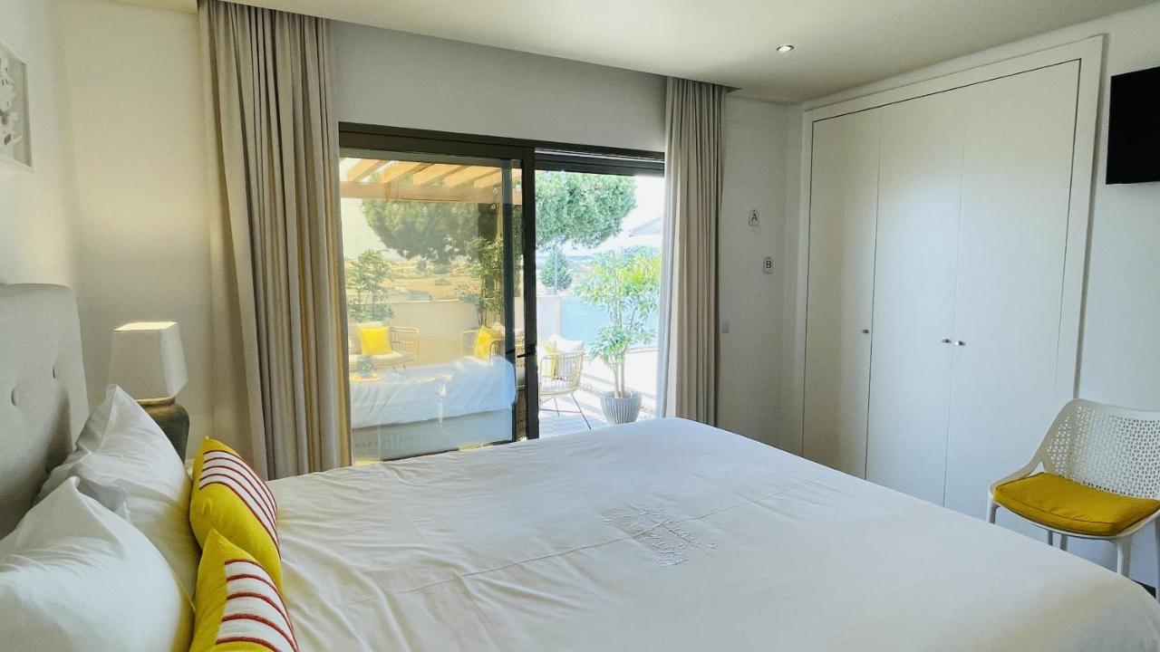 By Check-in Portugal Villa *